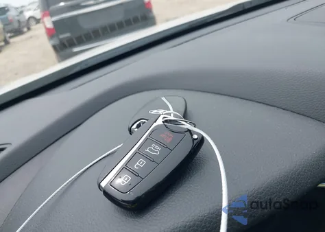 2018 Hyundai Santa Fe Se from USA, damaged, VIN KM8SN4HF4JU272471